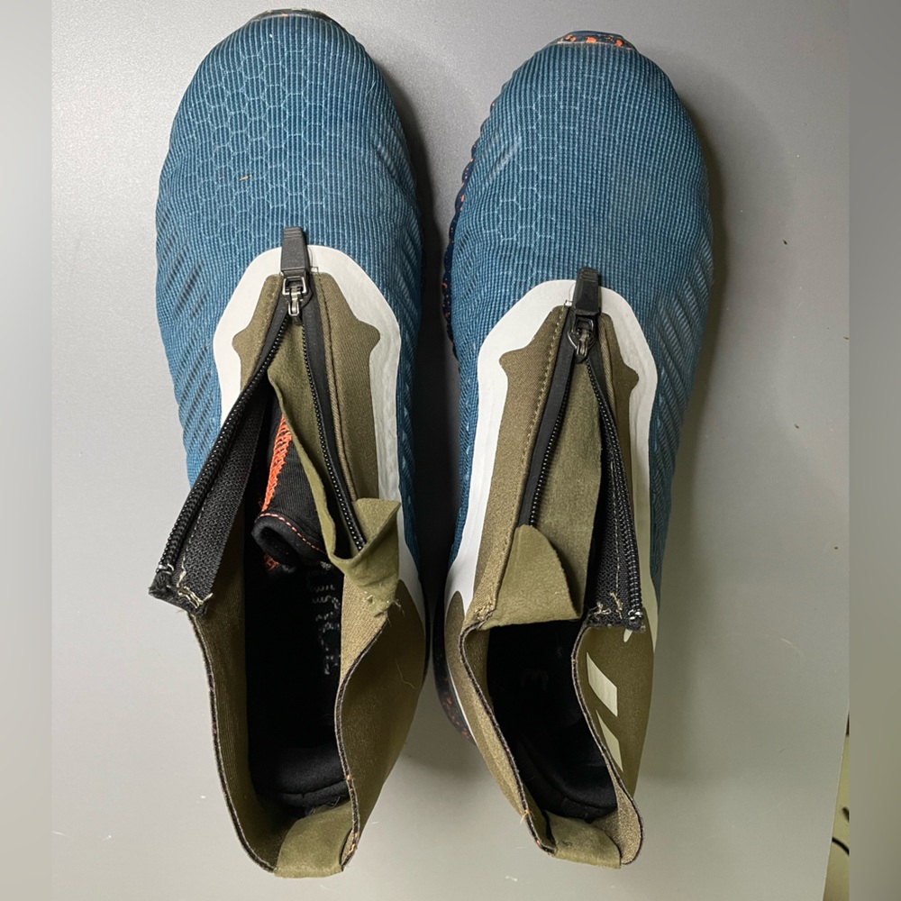 Adidas alpha bounce men’s 9 1/2 only worn a few times